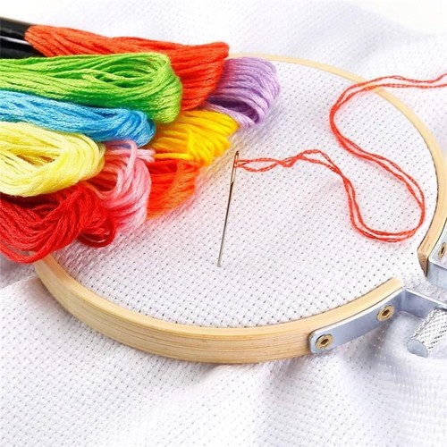 Luxury 300 Pcs Cotton Embroidery Threads with Accessories - Crafting Made Easy - Picture 5 of 8