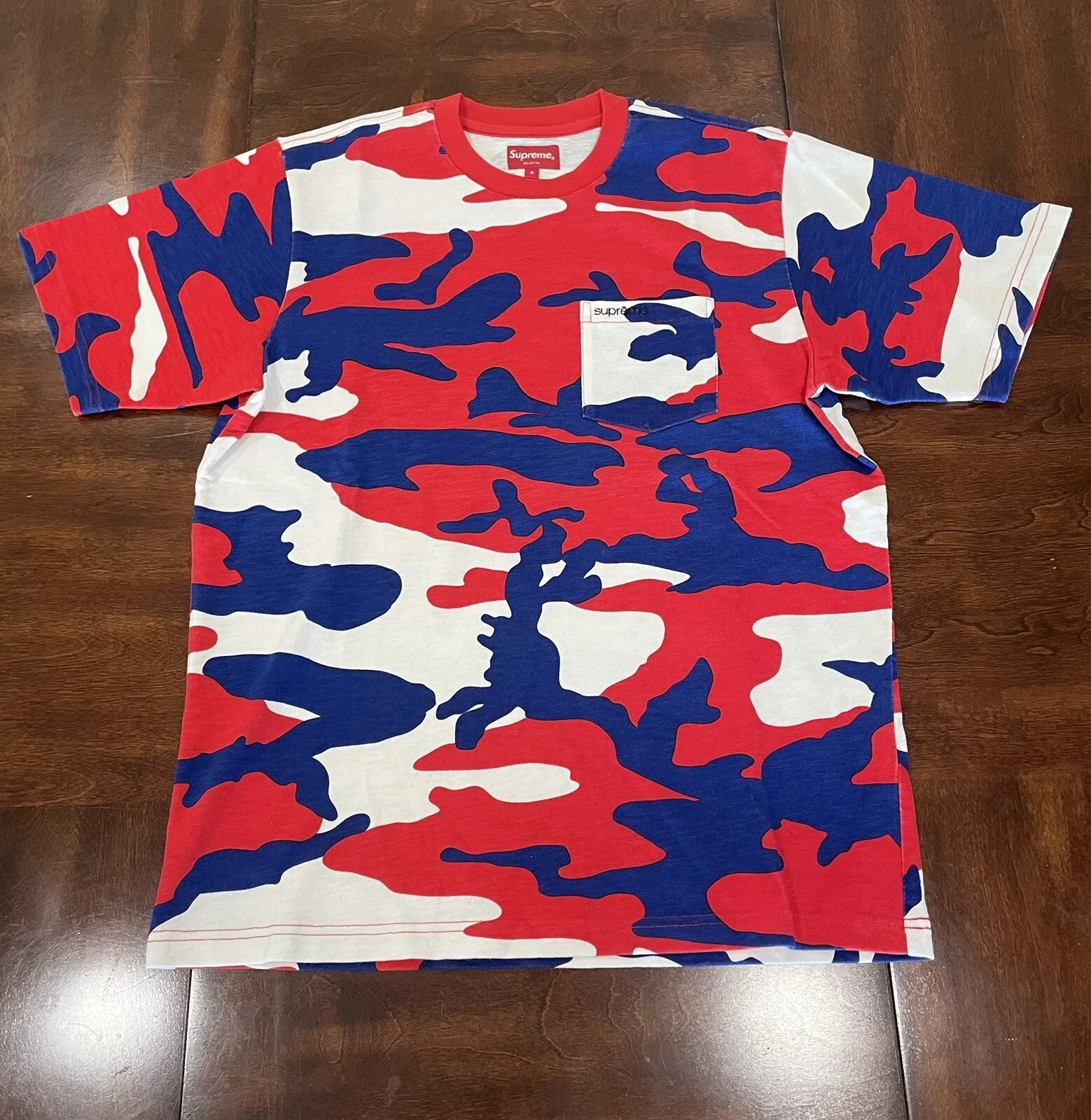 T shirt de poche Supreme Red Camo S/S 22 taille S