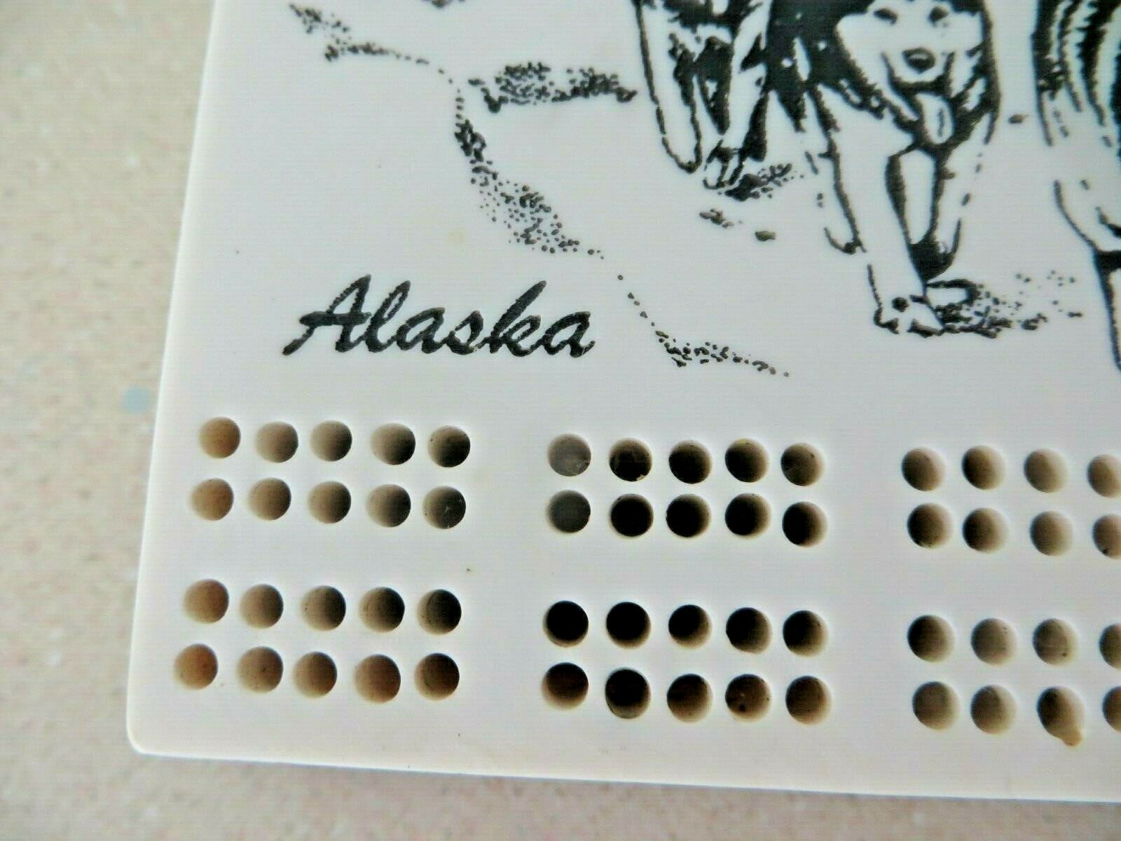 Alaska sled team dogs in Mountains artist signed Lee, cribbage board & pegs game thumbnail 2