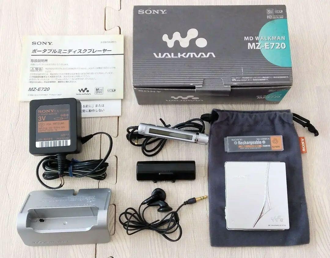 SONY MDウォークマン MZ-E720_BR SONY MZ-E720 walkman minidisc MD player Silver Good GP USED