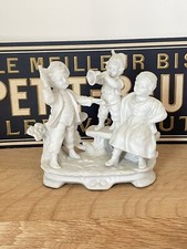 Charmante Statuette ancienne en  Biscuit - Groupe de Musicien DRGM