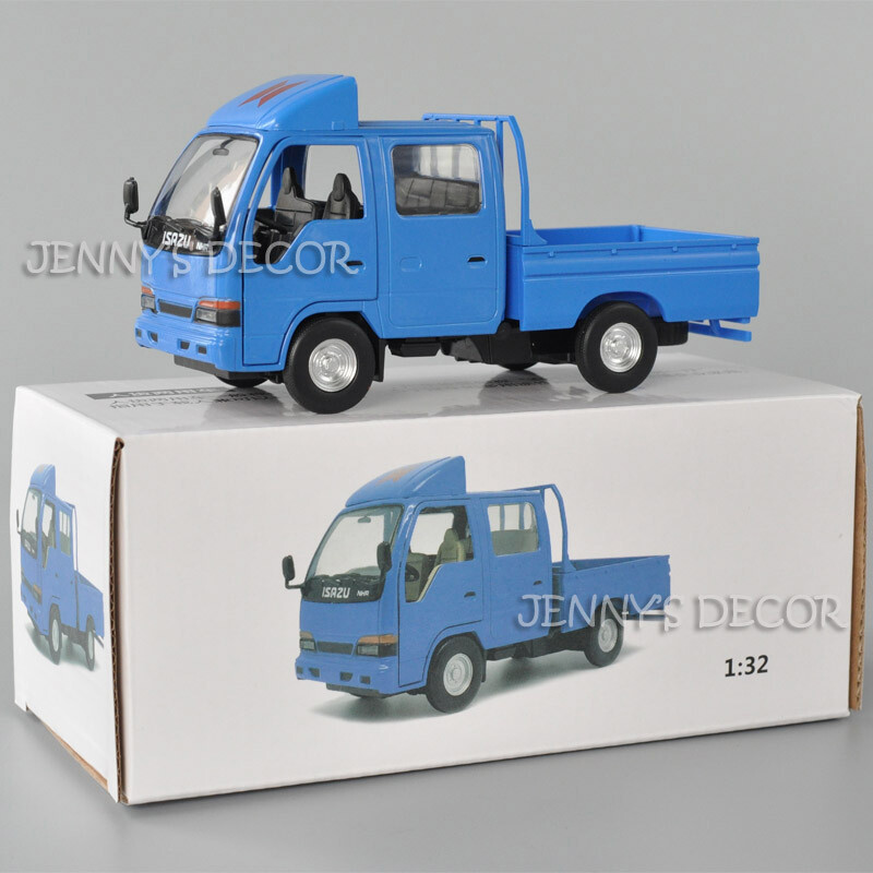 1:32 Diecast Car Model Isazu Light Truck Replica Pull Back Toy