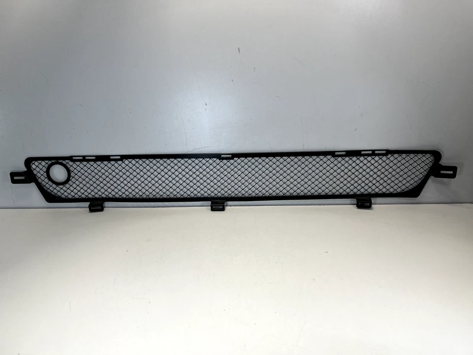 2006 - 2011 Aston Martin V8 Vantage Front Lower Bumper Grille Mesh OEM - Изображение 4 из 4
