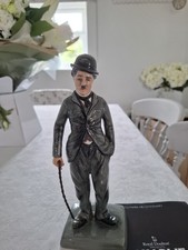 ROYAL DOULTON Figurine Charlie Chaplin excelllent condition, limited edition