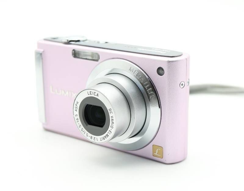 Panasonic パナソニック LUMIX DMC-FS3 ピンク Panasonic LUMIX DMC-FS3 8.1MP Digital Camera - Green for sale