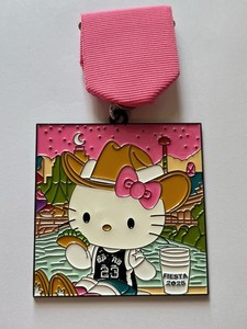 Fiesta Medal Hello Kitty Spurs 2025