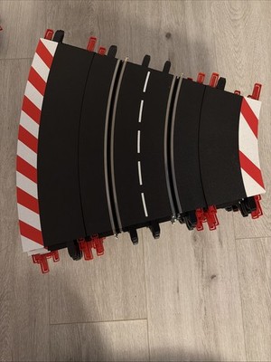 Carrera Kurve 2/30 für Digital 124/132 Inkl Randstreifen
