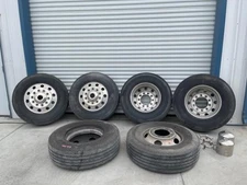 03 Fleetwood American Eagle QS Set Of 6 ACCURIDE Aluminum/Steel Wheels 22.5x8.25