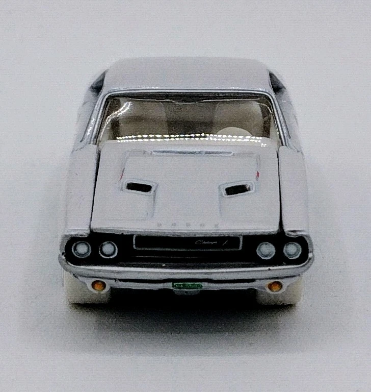 WL CHASE Johnny Lightning 1970 Dodge Challenger R/T Vanishing Point 1:64 Loose - Image 2 of 4