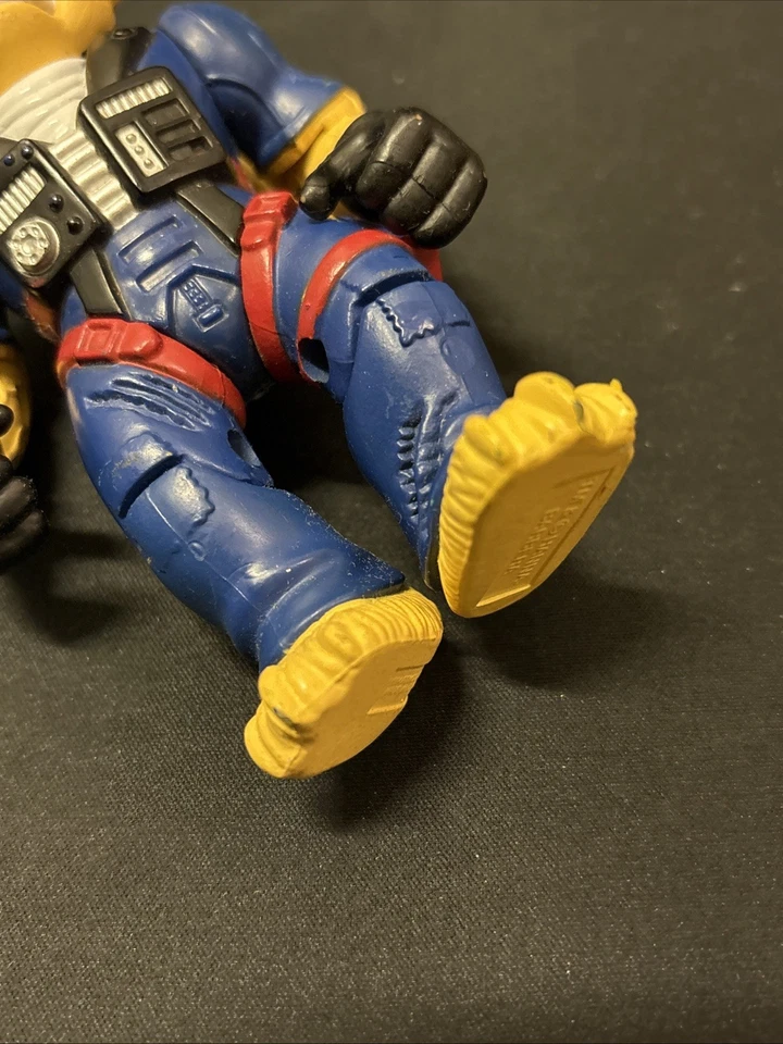 Remco Hanna Barbera Swat Cats Gatti Volanti T-Bone Action Figure (1994) Vintage - Immagine 3 di 4