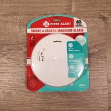 NEW First Alert 2-in-1 Smoke and Carbon Monoxide Alarm White 10 Year Battery