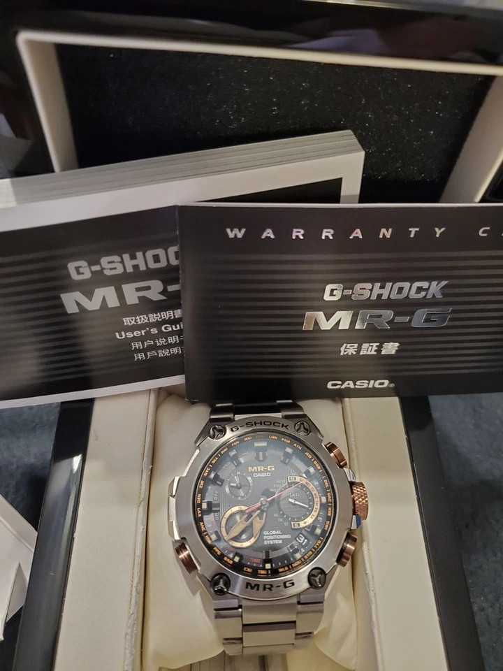 Reloj Solar Multibanda Onda Híbrida G-SHOCK MRG-G1000DC-1AJR MR-G GPS Bien Amado Foto 2 de 4