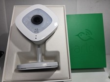Arlo Q VMC3040 HD Camera with Audio 1080p Excellent Working Condition