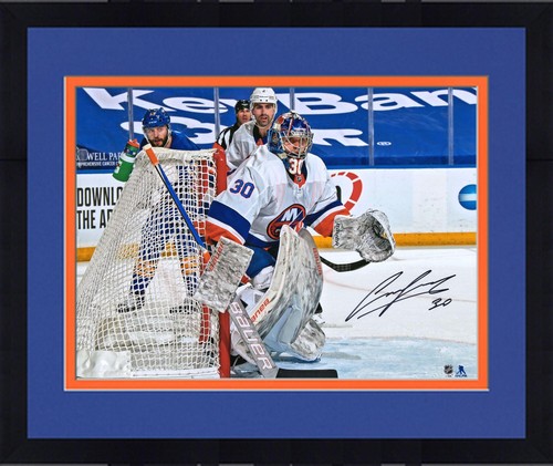 Frmd Ilya Sorokin New York Islanders Signed 16" x 20" White Jersey in Net Photo