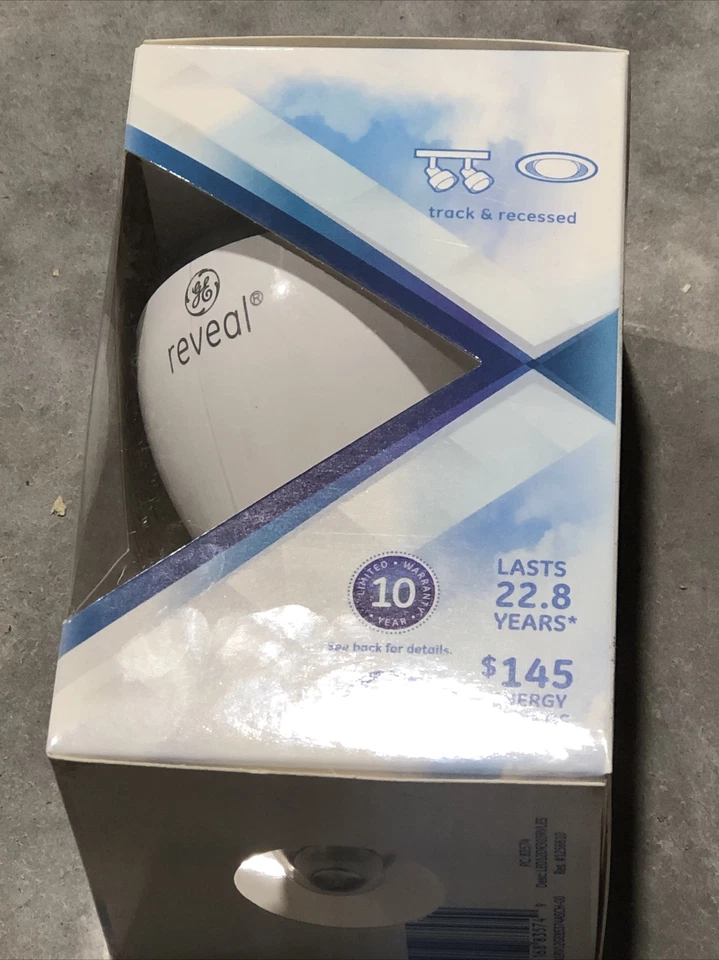 GE Lighting BR30 Reveal LED Floodlight Bulb, 12 Watts - 650 Lumens -NEW - Image 4 of 4