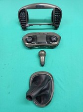 NIssan Juke Nismo RS (4 PIECES) CARBON Interior Dashboard Salon