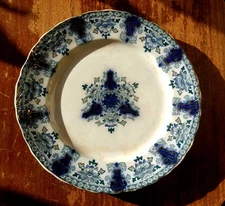 Antique Dunn Bennett Co "Glencoe" Flow Blue Plate 9.25in Imperial China England 
