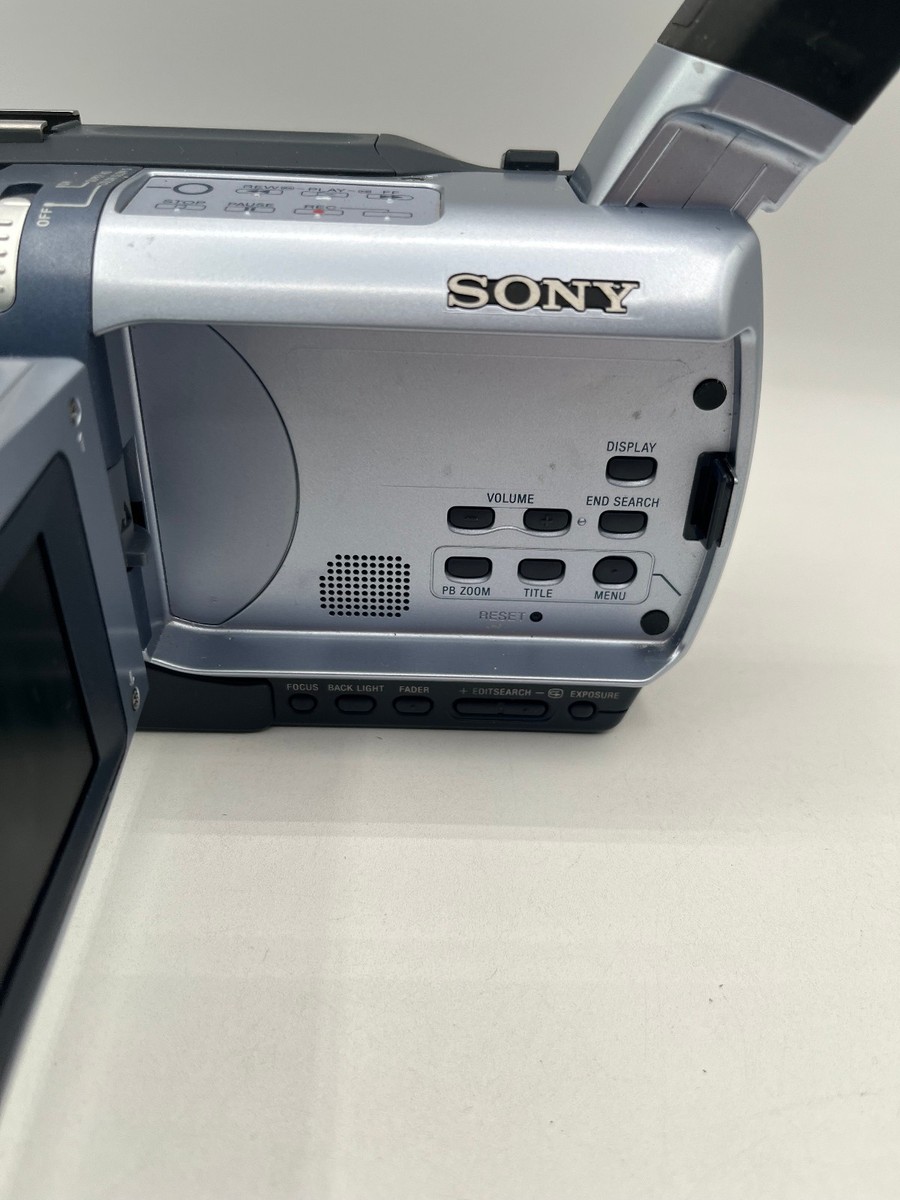 Sony Handycam DCR-TRV240 Digital8 Camcorder 8mm with