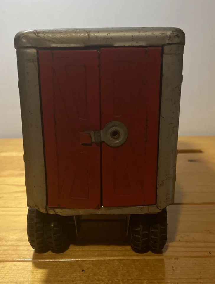 Vintage Stucto Turbine Truck and Freight Lines Trailer - Image 4 of 4