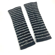 CHANEL P39944 arm covers Coco Mark border 10A gloves black white cashmere wool