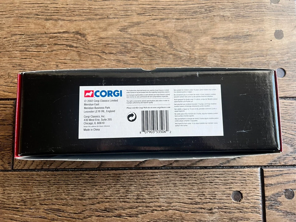 CORGI HEROES UNDER FIRE AMERICAN  LAFRANCE  700 OPEN CAB  WASHINGTON, DC  NEW - Image 4 of 4