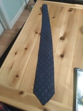 Brooks Brothers Blue Pattern pure silk woven tie