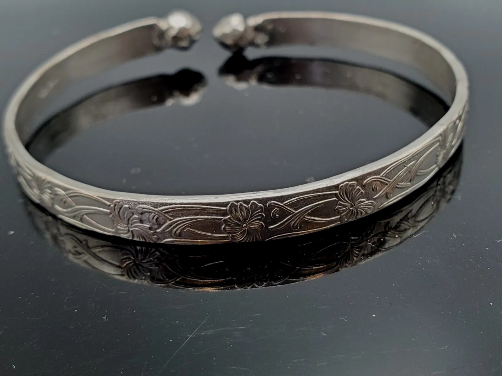 Vintage Sterling Solid Silver Bangle Bracelet Han… - image 3
