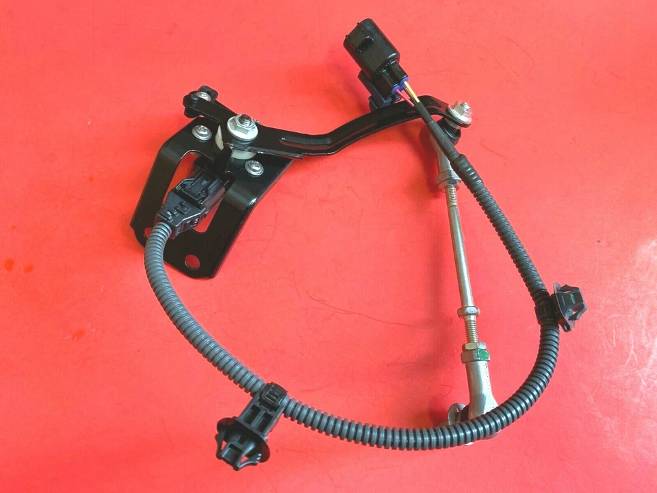 Headlight Level Sensor Rear Left TechSmart B71049 fits 05-07 Toyota Sequoia - Image 2 of 4