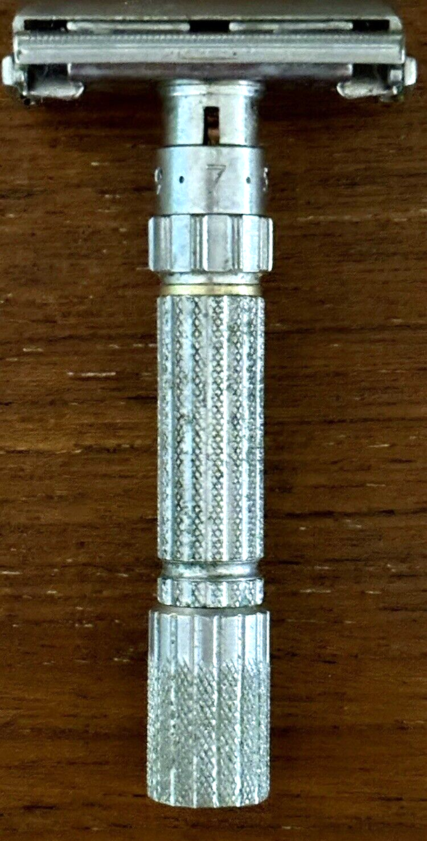 Vintage 1959 Gillette Fatboy E2 Adjustable Double Edge Safety