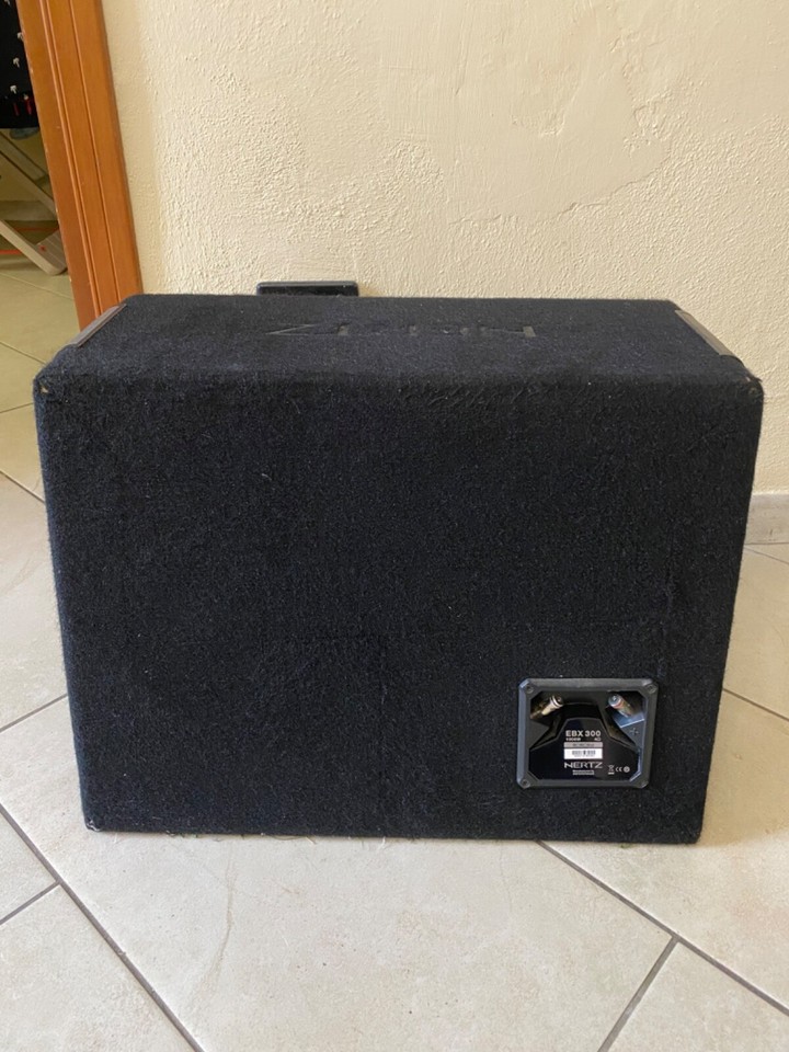 ULTRA RARE SUBWOOFER CAR AUDIO HERTZ EBX 300 1000W 4OHM SPL REFLEX BOX