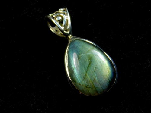 Gorgeous Solid 925 Sterling Silver Healing Pendant With Full Flashy Labradorite - Picture 9 of 11