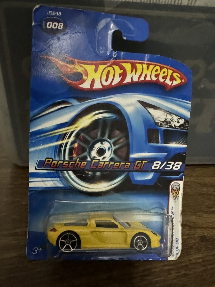 Hot Wheels Porsche Carrera GT