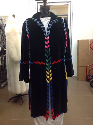 BEAUTIFUL ZUKI SHEARED BLACK BEAVER COAT STROLLER MULTI COLOR TRIM MINT UNUSED
