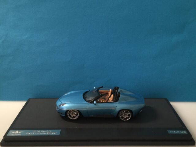 Matrix 1 43 Touring Alfa Romeo Disco Volante Spyder 16 Blue Resin For Sale Online Ebay