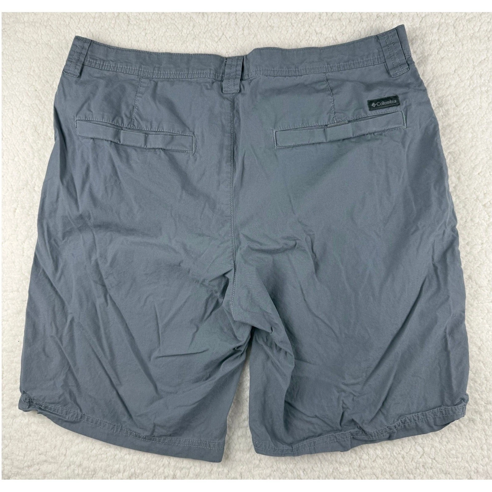 Columbia Mens Gray Outdoor Hiking Shorts Size 32W 10L Casual Walking Fishing
Opens in a new window o