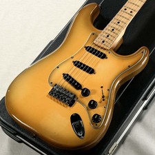 Fender 1980 Stratocaster Antigua Yn123
