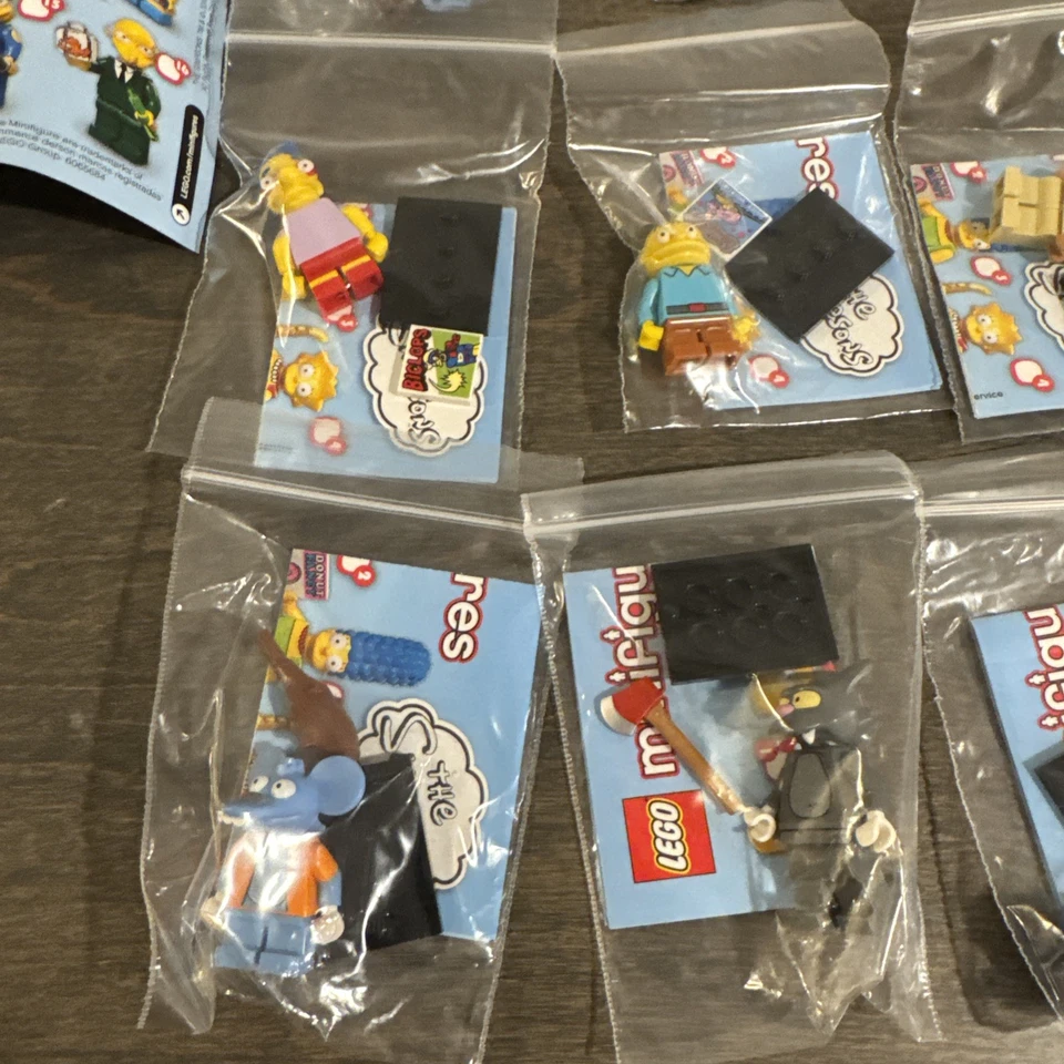 Lego Minifigures The Simpsons CMF Series 1 Complete Set of 16 Homer Marge Bart - Image 4 of 4