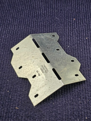 #ad QTY 16 Simpson Strong Tie LS50Z: ZMAX 18 Gauge 4 7 8 in. Adjustable L Angle $35.99