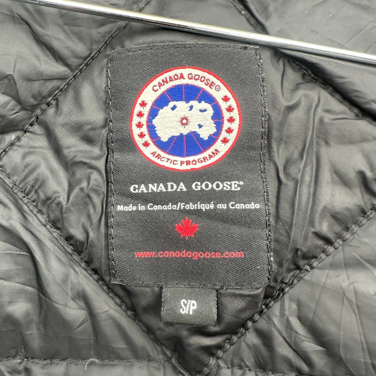 Canada Goose Lodge Jacket 5056M Black Mens Small TEAR PATCHED