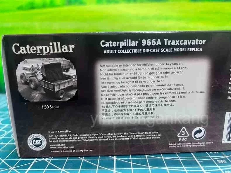 Norscot 55232 1:50 Die Cast Caterpillar 966A Traxcavator/ Wheel loader - Image 4 of 4