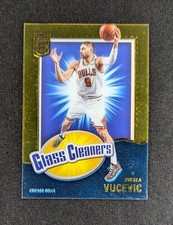 2021-22 Donruss Elite Glass Cleaners Asia Gold SSP Nikola Vucevic #8 - Bulls