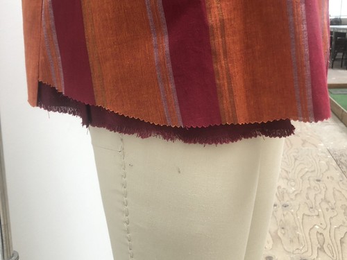 Medium Red Gold Striped Xmas Magi Genie Aladdin Vest Costume, Unfinished Hem - Picture 8 of 8