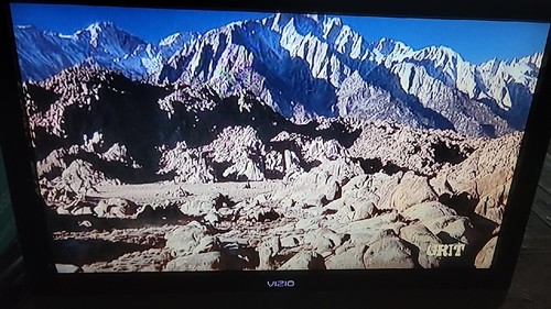 Vizio VX240M 24" 1080p HD LCD Television NEW Remote WHITE - Picture 9 of 18