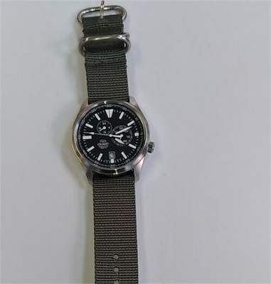 Orient Men's Watch Defender Automatic Stainless Steel Bracelet ET0N001B | eBay
