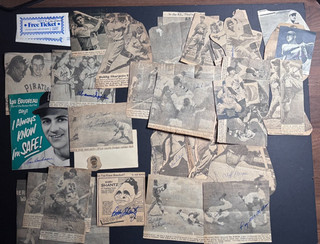 Large lot of old baseball autographs (some HOFers)