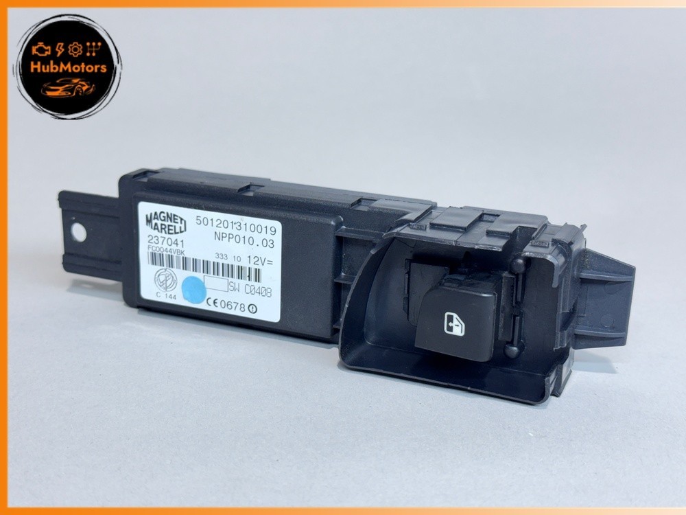 03-13 Maserati Quattroporte M139 Front Right Side Door Window Control Switch Oem