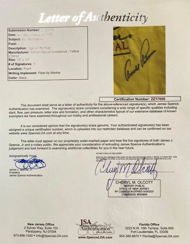 Arnold Palmer Firmado Arnold Palmer Invitación Amarillo Golf Bandera JSA LOA Foto 3 de 3