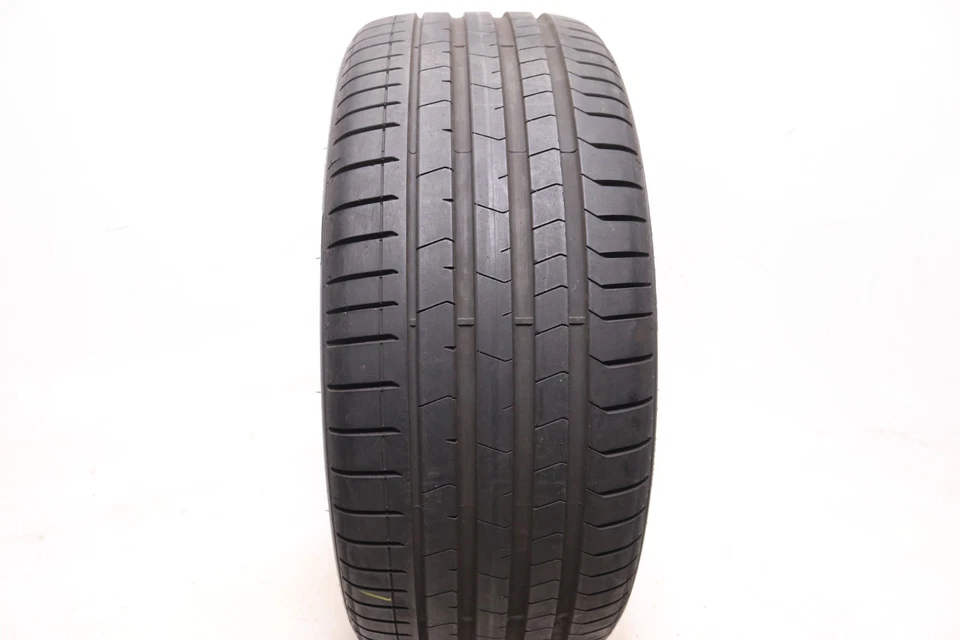 Used HL 245/35R21 Pirelli P Zero PZ4 LM2 Elect PNCS - 99Y - 8/32 No Repairs - Image 2 of 4