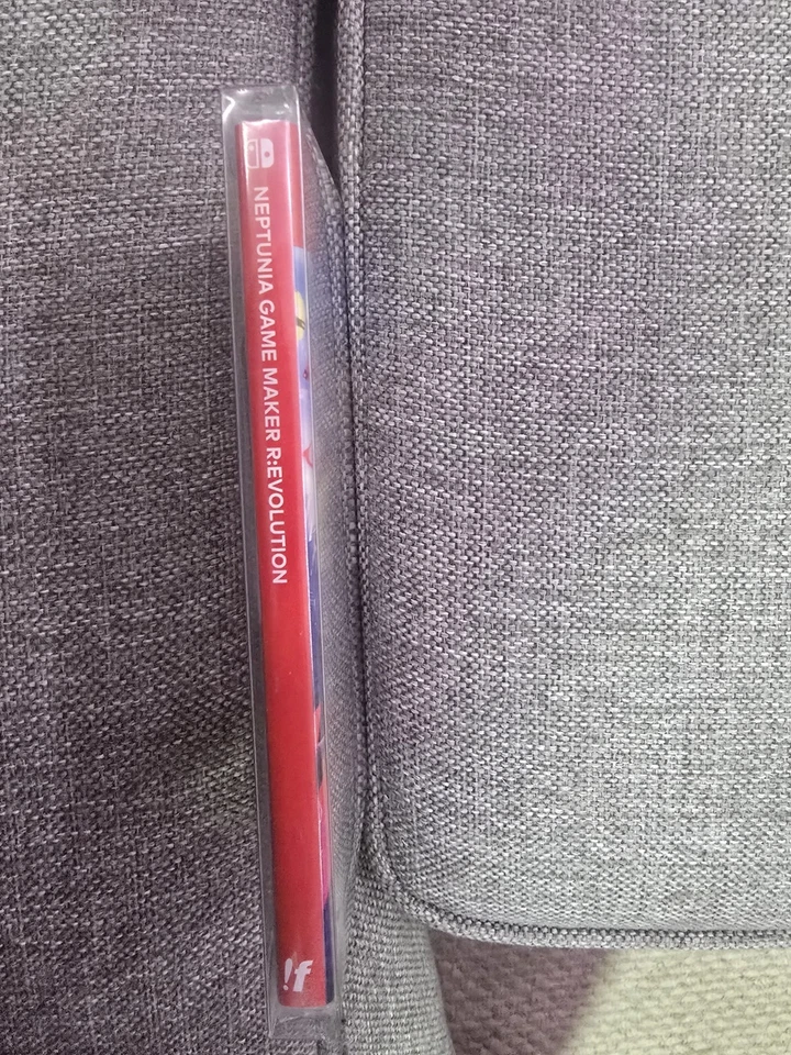 Interruptor Neptunia Game Maker R Evolution nuevo con protector Foto 3 de 3