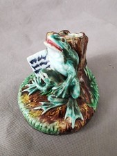 Pyrogène grenouilles en céramique de Thomas Sergent barbotine école de Palissy